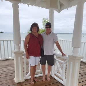 Meet your Posher, Lori